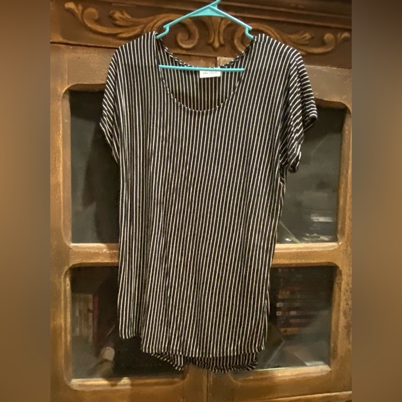 Star Vixen Black and White Striped Top - Picture 1 of 4